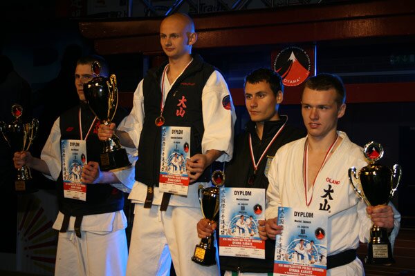 XVI Mistrzostwa Polski Seniorów Oyama KARATE w Białymstoku