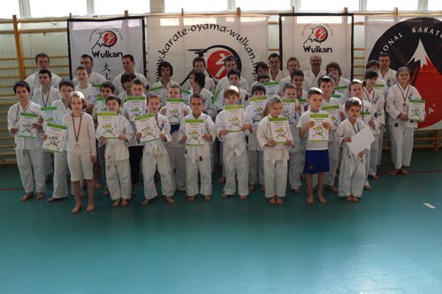 MISTRZOSTWA ZWOLENIA OYAMA KARATE W KATA- 2.03.2013.